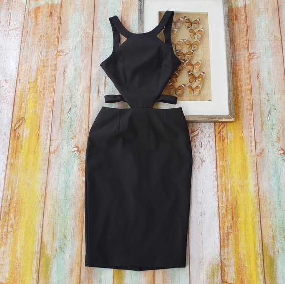 Asilio Conflict Of Interest Cutout Open Back Dress - Picture 5 of 8